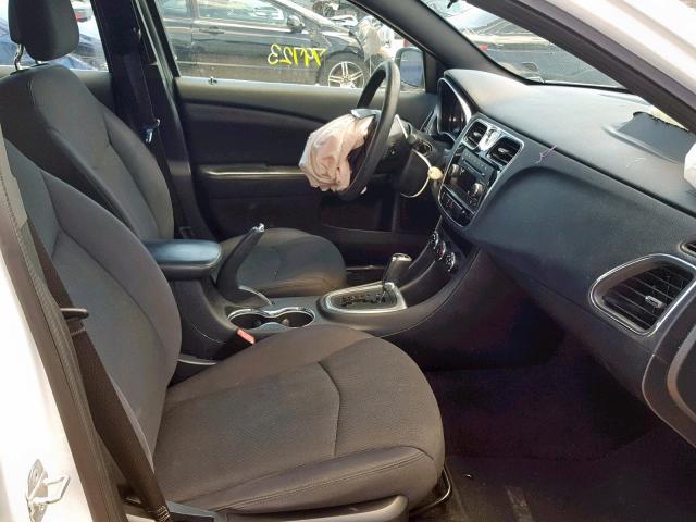 Photo 5 from auction – 2013 CHRYSLER 200 LX with VIN 1C3CCBAB0DN705975