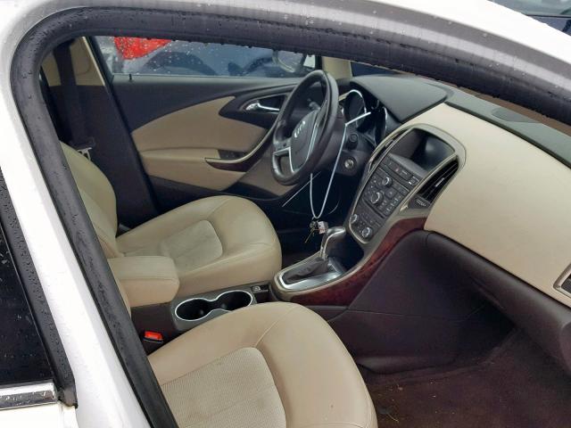 Photo 5 from auction – 2013 BUICK VERANO with VIN 1G4PP5SK8D4218591