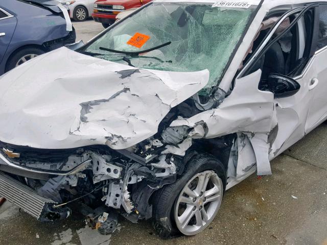 Photo 9 from auction – 2017 CHEVROLET CRUZE LT with VIN 1G1BE5SM0H7190871