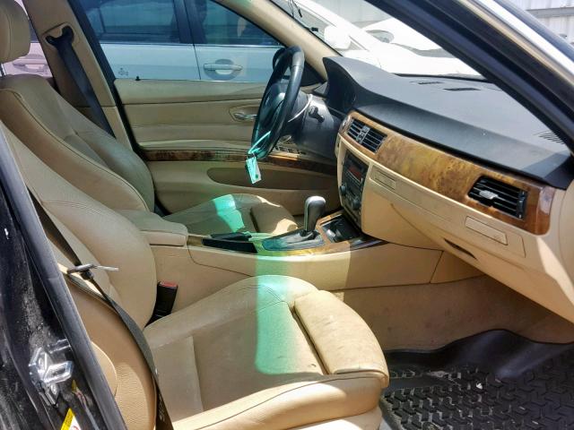 Photo 5 from auction – 2006 BMW 330 I with VIN WBAVB33576PS16840