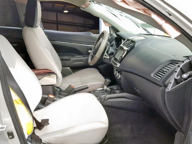 Photo 5 from auction – 2015 MITSUBISHI OUTLANDER with VIN 4A4AP4AWXFE028175