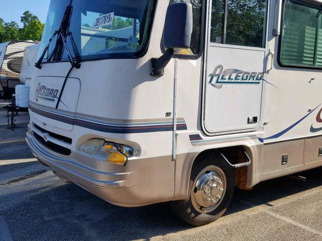 Photo 9 from auction – 1999 FORD F53 with VIN 3FCMF53S2XJA04781