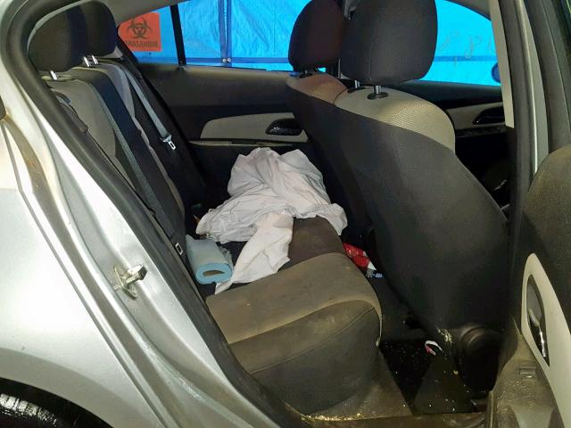Photo 6 from auction – 2014 CHEVROLET CRUZE LS with VIN 1G1PA5SG4E7449014