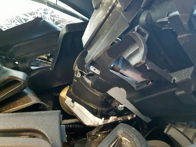 Photo 8 from auction – 2016 HONDA CR-V SE with VIN 2HKRM4H40GH656898
