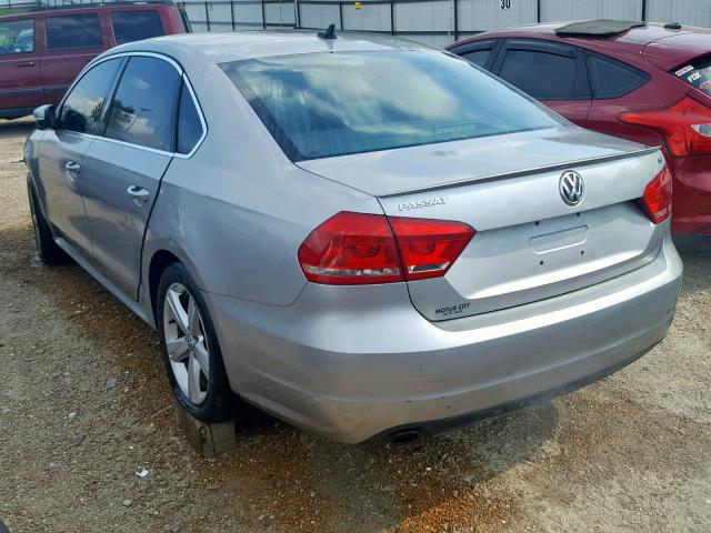 Photo 3 from auction – 2013 VOLKSWAGEN PASSAT SE with VIN 1VWBP7A35DC027461
