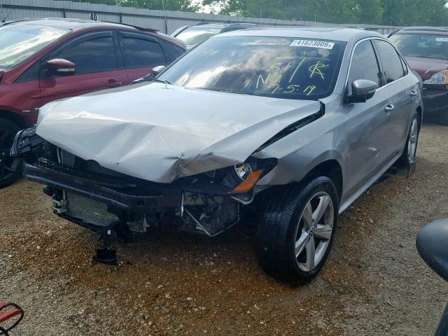 Photo 2 from auction – 2013 VOLKSWAGEN PASSAT SE with VIN 1VWBP7A35DC027461