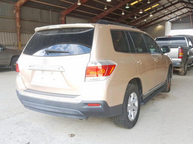Photo 4 from auction – 2011 TOYOTA HIGHLANDER with VIN 5TDZK3EH1BS024857