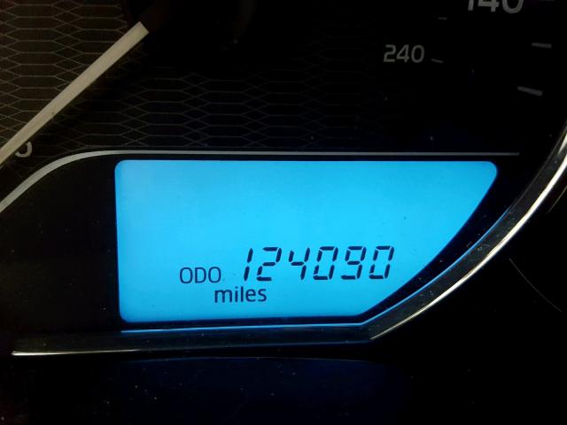 Photo 8 from auction – 2014 TOYOTA COROLLA L with VIN 5YFBURHE8EP084664