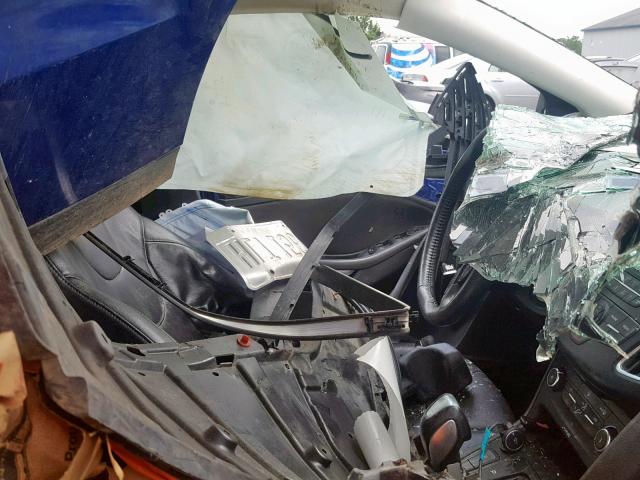 Photo 5 from auction – 2015 FORD FOCUS SE with VIN 1FADP3F28FL253782