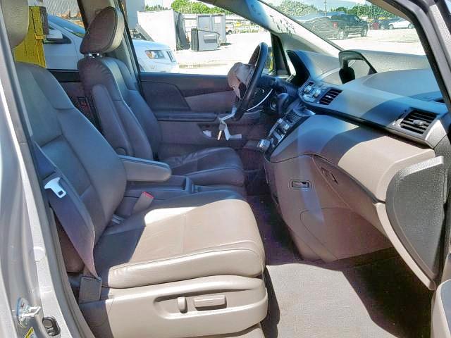 Photo 5 from auction – 2011 HONDA ODYSSEY TO with VIN 5FNRL5H9XBB015799
