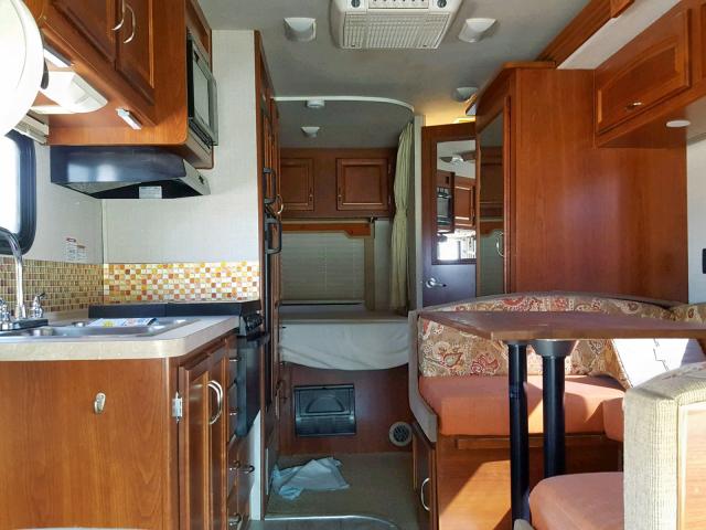 Photo 6 from auction – 2007 FORD ECONOLINE with VIN 1FDXE45S27DB18969