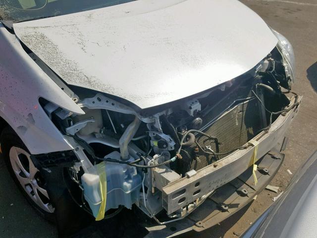 Photo 9 from auction – 2013 TOYOTA PRIUS with VIN JTDKN3DU7D5684613