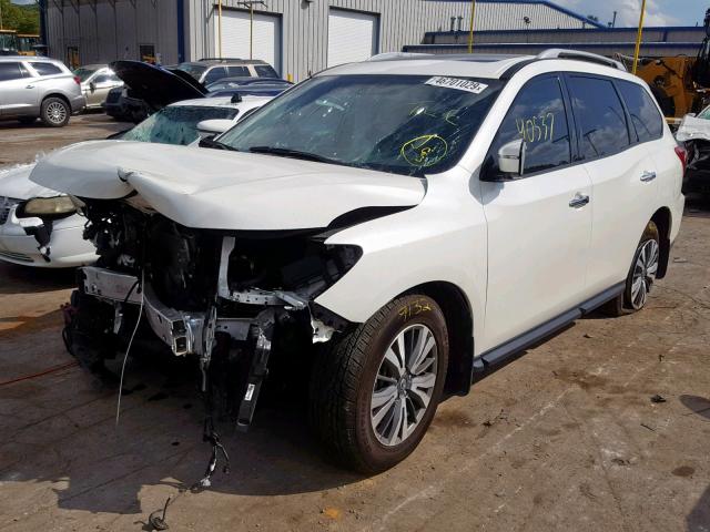 Photo 2 from auction – 2017 NISSAN PATHFINDER with VIN 5N1DR2MN3HC633431
