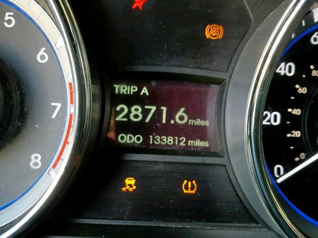 Photo 8 from auction – 2011 HYUNDAI SONATA SE with VIN 5NPEC4AC0BH020817