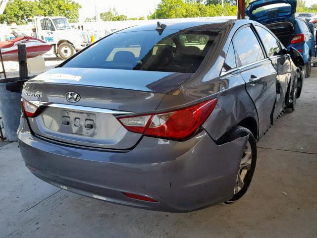 Photo 4 from auction – 2011 HYUNDAI SONATA SE with VIN 5NPEC4AC0BH020817