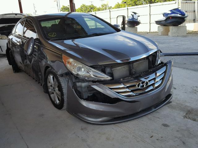HYUNDAI SONATA SE 2011 with VIN 5NPEC4AC0BH020817 - Photo from auction