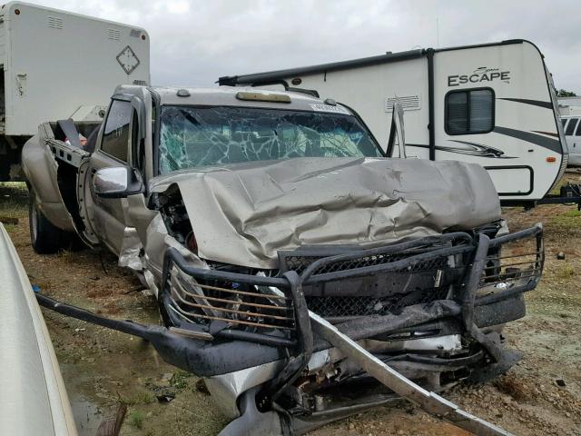 CHEVROLET SILVERADO 2001 with VIN 1GCJC33191F171877 - Photo from auction