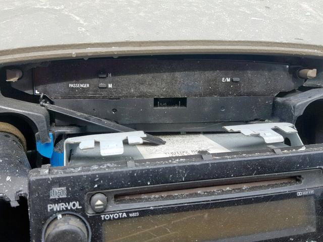 Photo 8 from auction – 2002 TOYOTA CAMRY LE with VIN JTDBE32K020006216