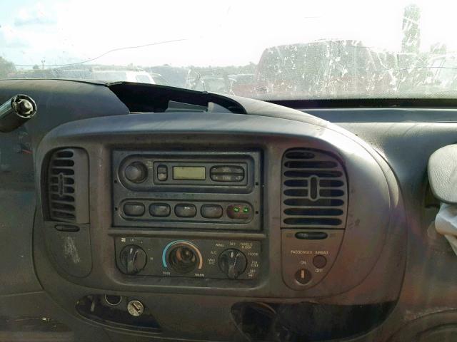 Photo 9 from auction – 1999 FORD F150 with VIN 1FTRF17W3XNB06199