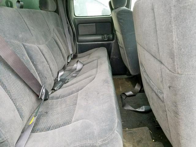 CHEVROLET SILVERADO 2002 with VIN 1GCEK19V12Z336730 - Photo from auction
