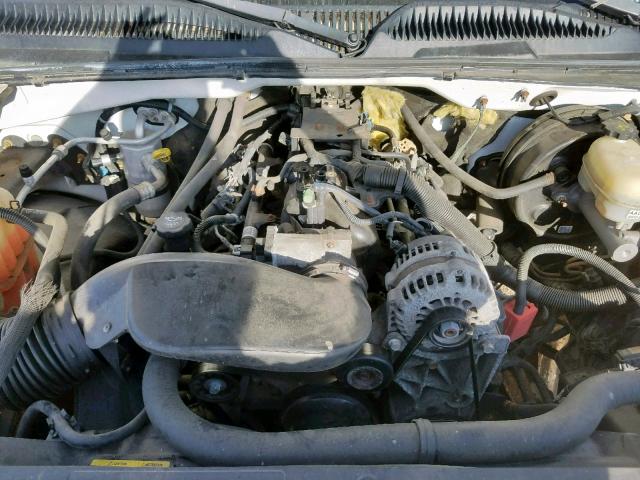 Photo 7 from auction – 2005 CHEVROLET SILVERADO with VIN 2GCEK19B651320381