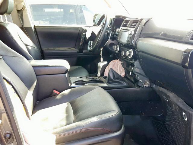 Photo 5 from auction – 2017 TOYOTA 4RUNNER SR with VIN JTEBU5JR5H5454679