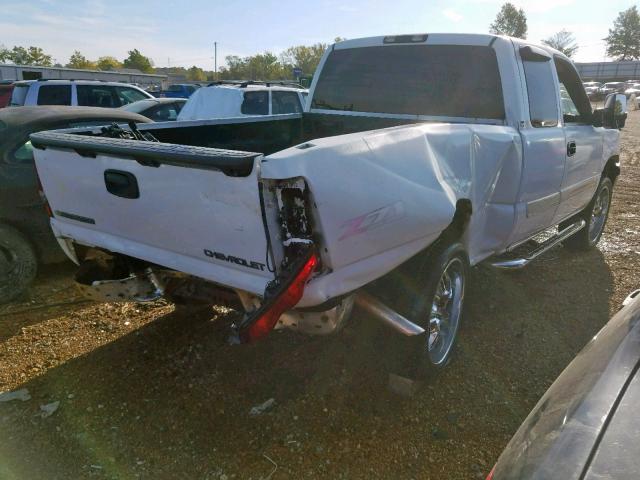 Photo 4 from auction – 2005 CHEVROLET SILVERADO with VIN 2GCEK19B651320381