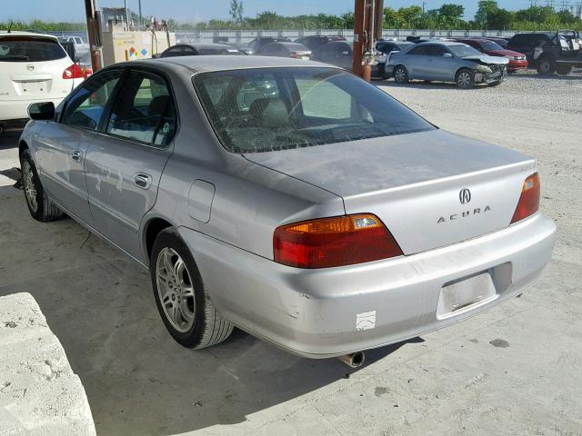 Photo 3 from auction – 1999 ACURA 3.2TL with VIN 19UUA5656XA028843