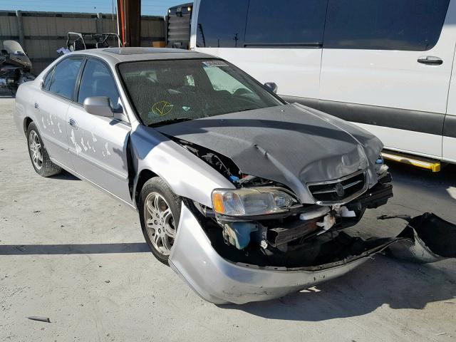 ACURA 3.2TL 1999 with VIN 19UUA5656XA028843 - Photo from auction