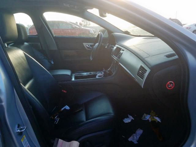 Photo 5 from auction – 2012 JAGUAR XF with VIN SAJWA0FBXCLS37647
