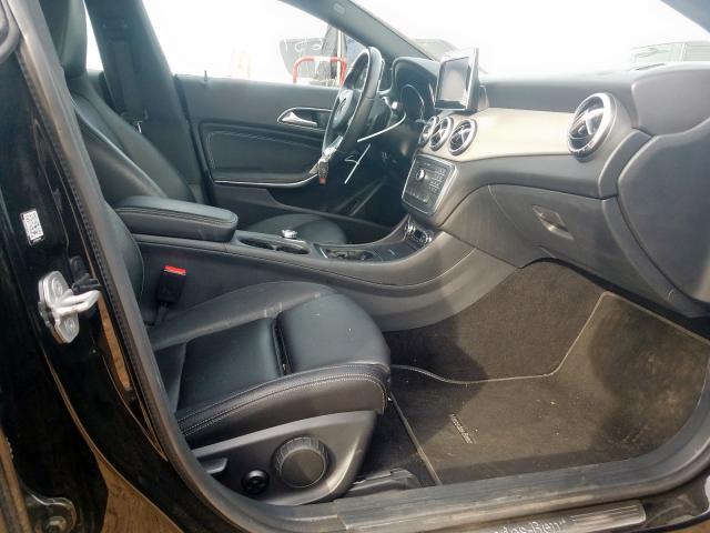 Photo 5 from auction – 2016 MERCEDES-BENZ CLA 250 with VIN WDDSJ4EB9GN333923
