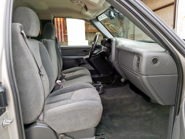 Photo 5 from auction – 2005 CHEVROLET SILVERADO with VIN 1GCEK19B15E283691