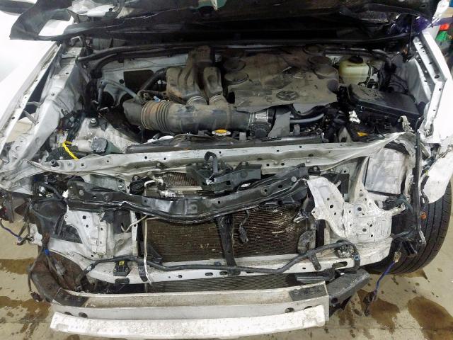 Photo 7 from auction – 2015 TOYOTA 4RUNNER SR with VIN JTEBU5JR8F5213115