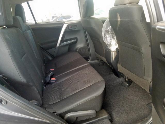 Photo 6 from auction – 2017 TOYOTA RAV4 LE with VIN JTMZFREV9HJ707506
