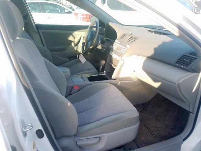 Photo 5 from auction – 2011 TOYOTA CAMRY BASE with VIN 4T4BF3EK0BR105721