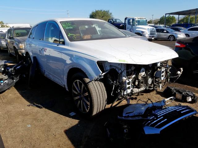 AUDI Q7 PRESTIG 2017 with VIN WA1VAAF71HD010841 - Photo from auction