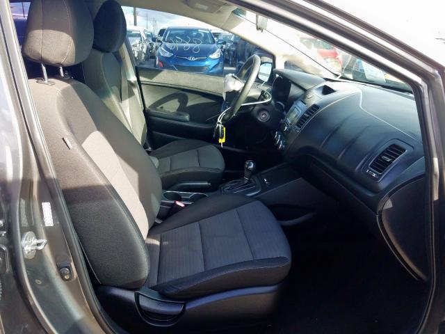 Photo 5 from auction – 2016 KIA FORTE LX with VIN KNAFX4A66G5522934
