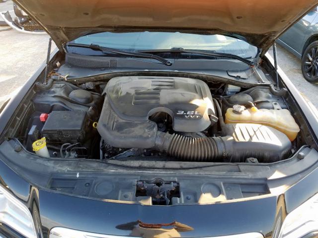 Фото 7 с аукциона – 2013 CHRYSLER 300C с VIN 2C3CCAEG3DH556440