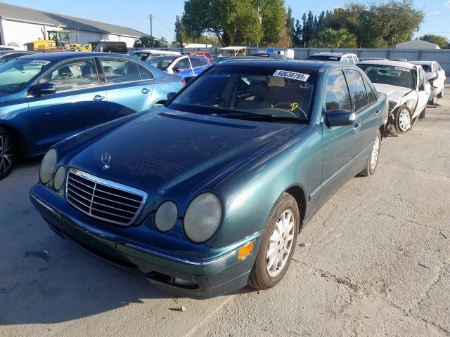 Photo 2 from auction – 2001 MERCEDES-BENZ E 320 with VIN WDBJF65J31B332431