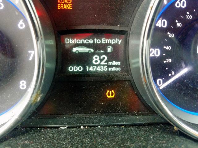 Photo 8 from auction – 2011 HYUNDAI SONATA SE with VIN 5NPEC4AC5BH021624