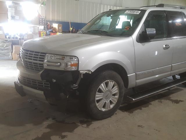 Photo 2 from auction – 2014 LINCOLN NAVIGATOR with VIN 5LMJJ2J51EEL07753