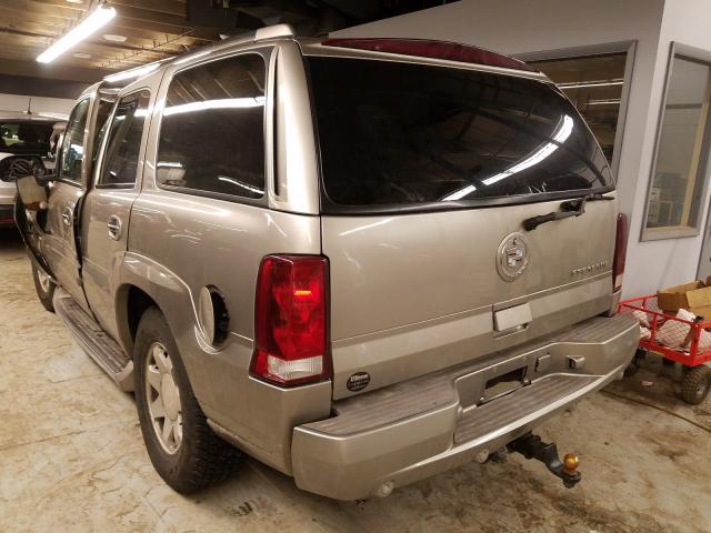 Photo 3 from auction – 2002 CADILLAC ESCALADE L with VIN 1GYEC63T42R235399
