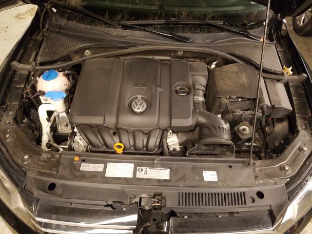 Photo 7 from auction – 2013 VOLKSWAGEN PASSAT S with VIN 1VWAP7A30DC051372