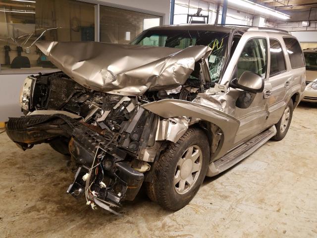 Photo 2 from auction – 2002 CADILLAC ESCALADE L with VIN 1GYEC63T42R235399