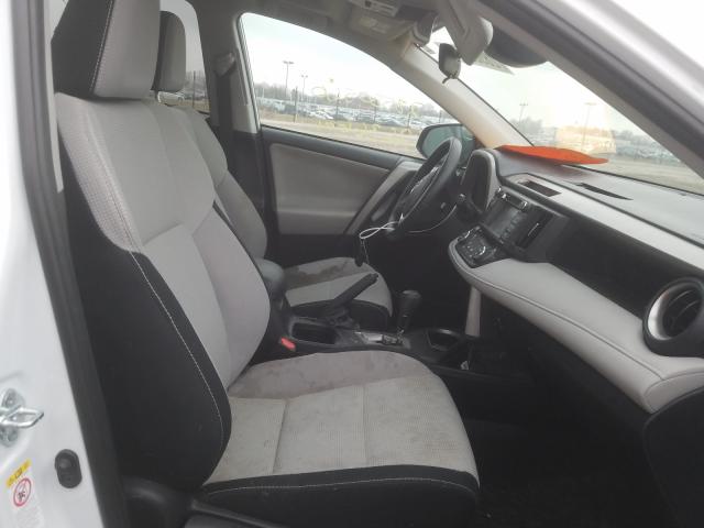Photo 5 from auction – 2018 TOYOTA RAV4 ADVEN with VIN 2T3RFREV2JW853513