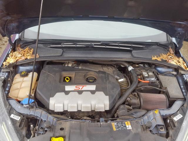 Photo 7 from auction – 2018 FORD FOCUS ST with VIN 1FADP3L98JL332136