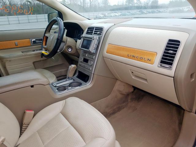 Photo 5 from auction – 2007 LINCOLN MKX with VIN 2LMDU88C57BJ39133