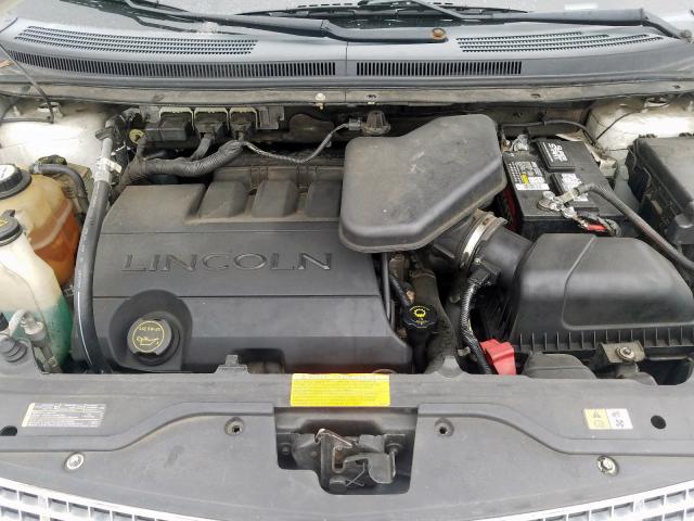 صورة رقم 7 من المزاد - 2007 LINCOLN MKX مع VIN 2LMDU88C57BJ39133