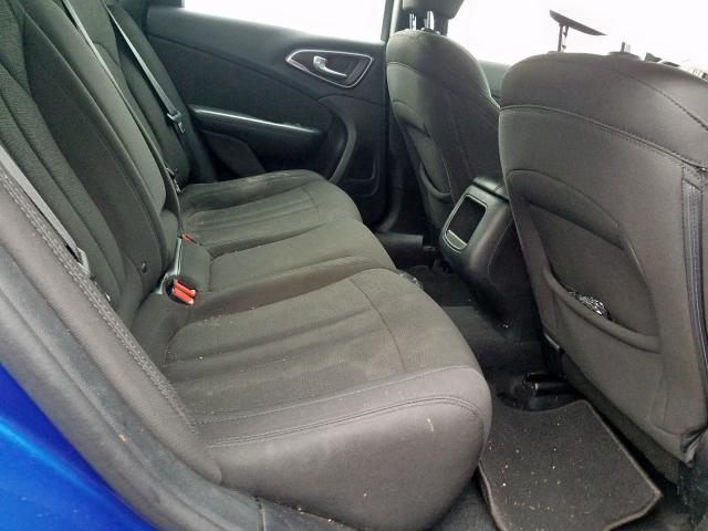 Photo 6 from auction – 2015 CHRYSLER 200 LIMITE with VIN 1C3CCCAB4FN679258