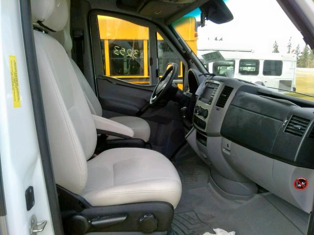 Photo 5 from auction – 2018 MERCEDES-BENZ SPRINTER with VIN WDAPF4CC5J9774464
